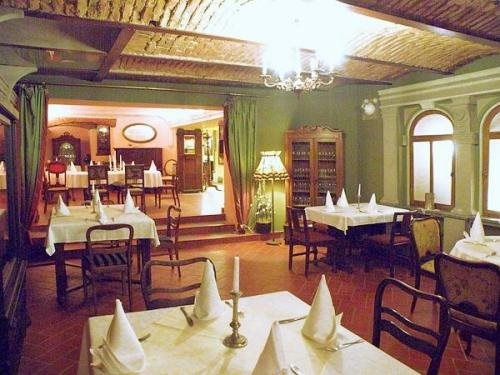 Hotel Atelier, Гнезно — фото 1