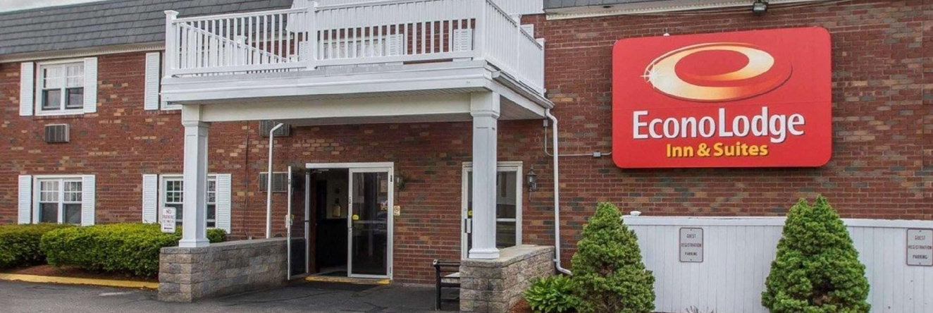 Econo Lodge Inn & Suites Windsor Locks Bradley Airport, Виндзор Локс — фото 1