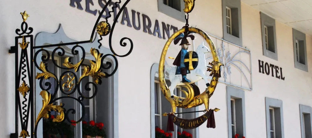 Le Saint Georges, 格吕耶尔 — 照片 1