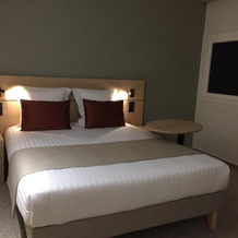 Hotel Akena Troyes - La Chapelle St-Luc, 拉沙佩勒-圣吕克 — 照片 3