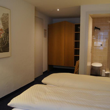 Hotel Weisses Kreuz, 贝尔金 — 照片 3
