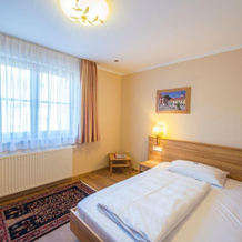 Das Salvator Iris Porsche Landhotel, Фризах — фото 2