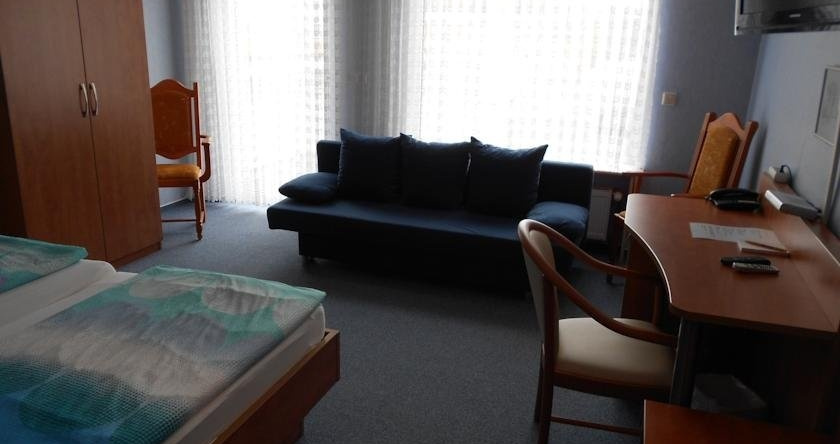 Hotel am Nordturm, Voerde — photo 1