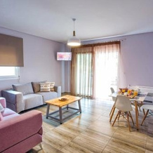 Isalos Suites, Nea Peramos — photo 4