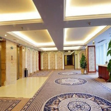 Vienna Hotel Xiangyang Zhongyuan Road, Сянъян — фото 2