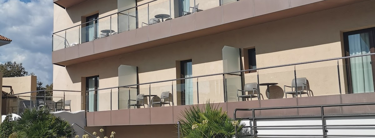 Petit Palau (Only For Adult 14 Y.o), Бланес — фото 1