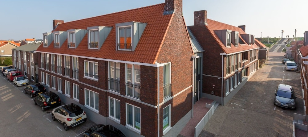 Aparthotel Zoutelande, Заутеланде — фото 1