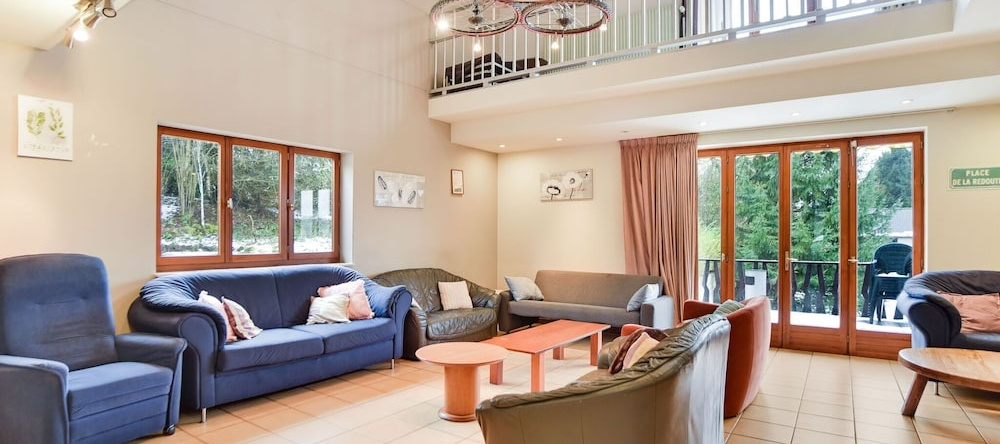 Enticing Holiday Home in Aywaille With Sauna, 伊瓦伊 — 照片 1