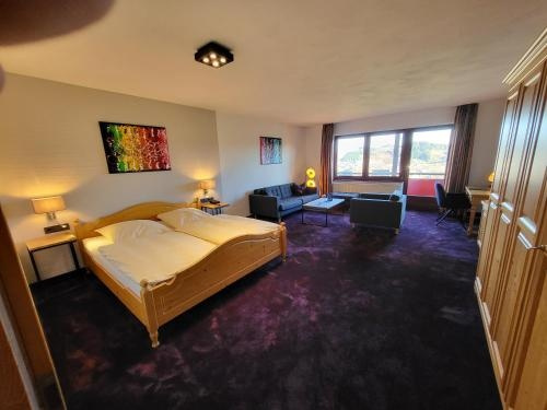 Berghotel Habbel, Eslohe — photo 1