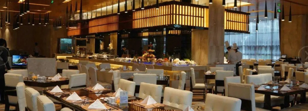 Guolong Hotel, Wuzhou — photo 1