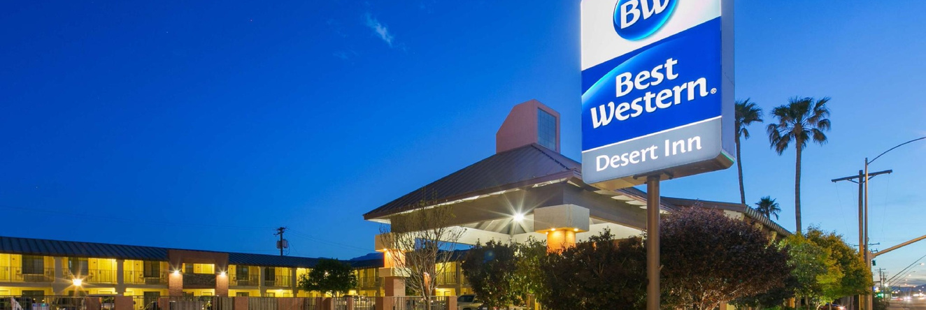 Best Western Desert Inn, 萨福德 — 照片 1