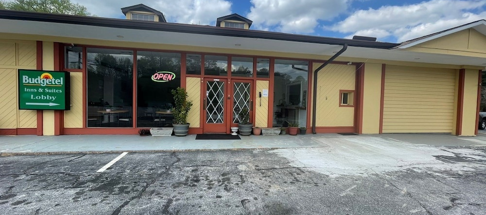 Knights Inn Dillard, Диллард — фото 1