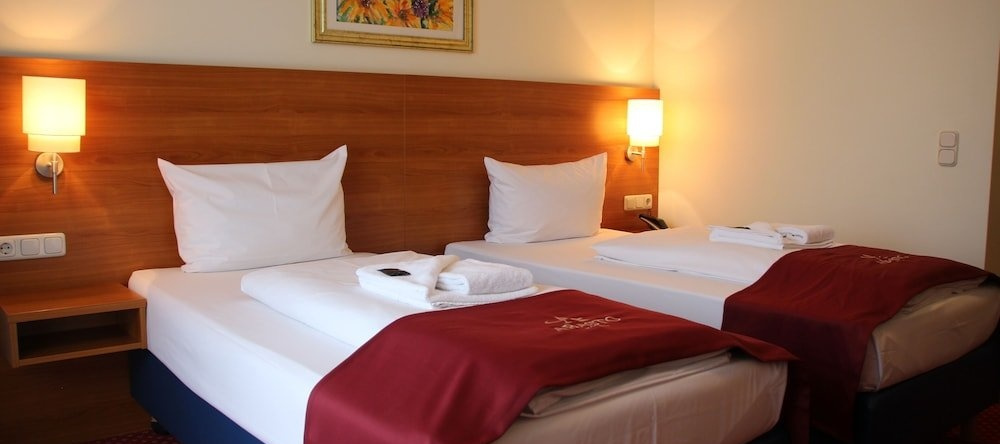Hotel Villa Eichenau, 艾谢瑙 — 照片 1