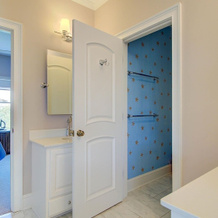 #102 Eastland House 7 Bedrooms 6.5 Bathrooms Home, 德博迪厄殖民地 — 照片 5