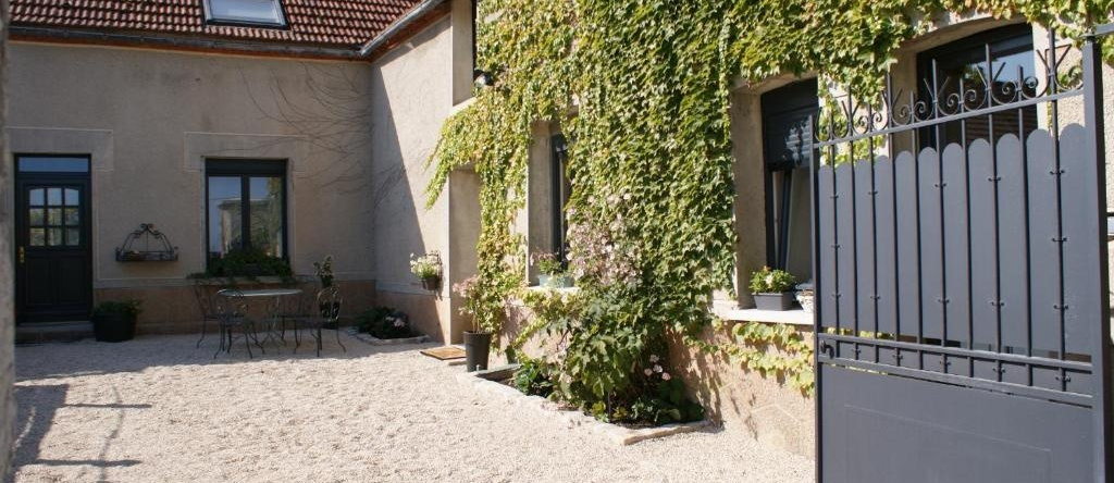 Les Dames-Jeannes, Chavot-Courcourt — photo 1