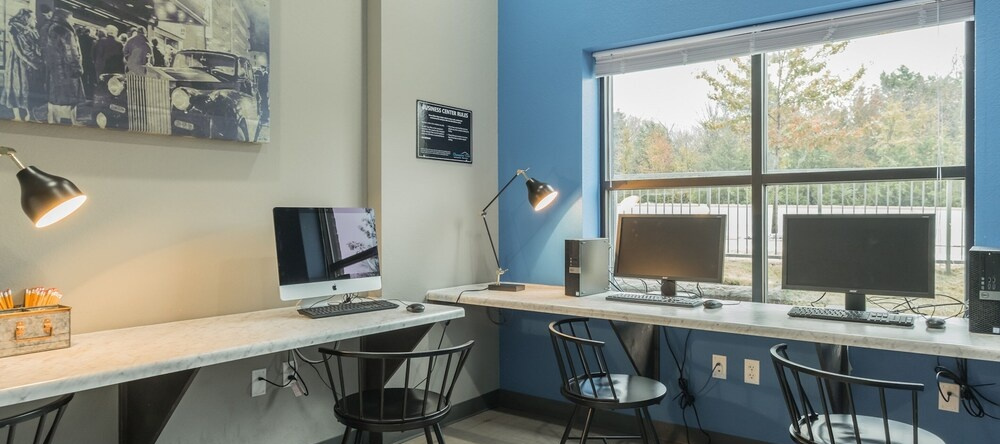 The Luxe Suites at University of Arkansas, 费耶特维尔 — 照片 1