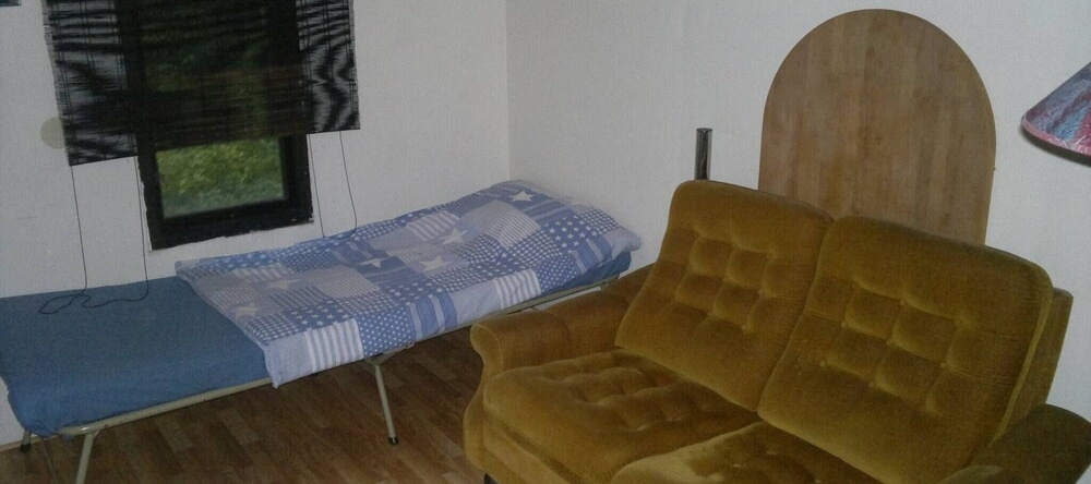 Well-equipped Beachside Cottage, Monsteras — photo 1