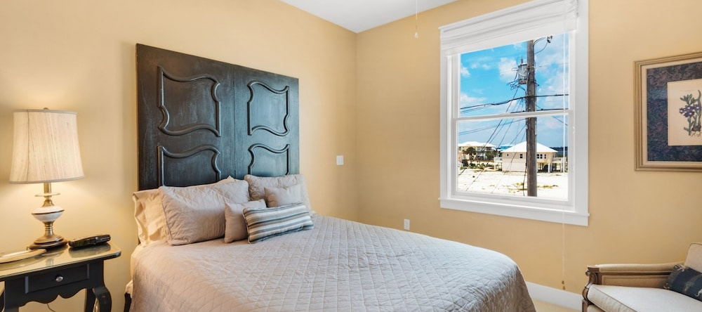 Sea Side 4 Bedroom Townhouse by RedAwning, 纳瓦拉 — 照片 1