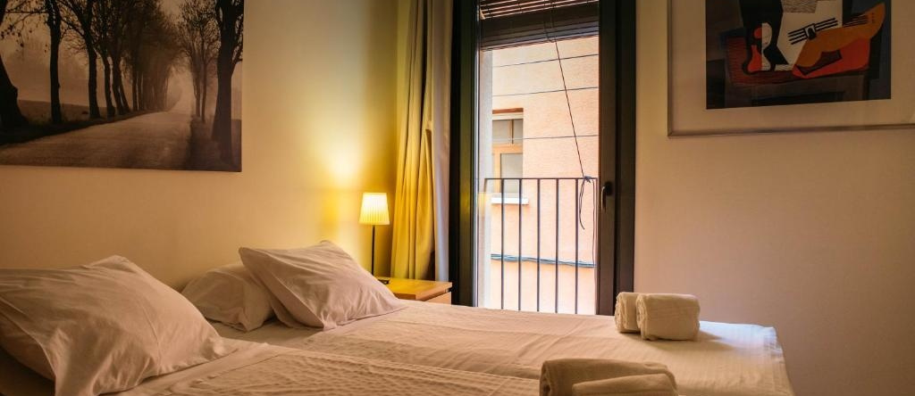 Apartamentos La Fonda, 卡尔多纳 — 照片 1