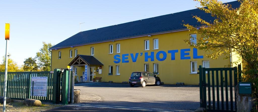 Sev'Hotel, Severac-d'Aveyron — photo 1