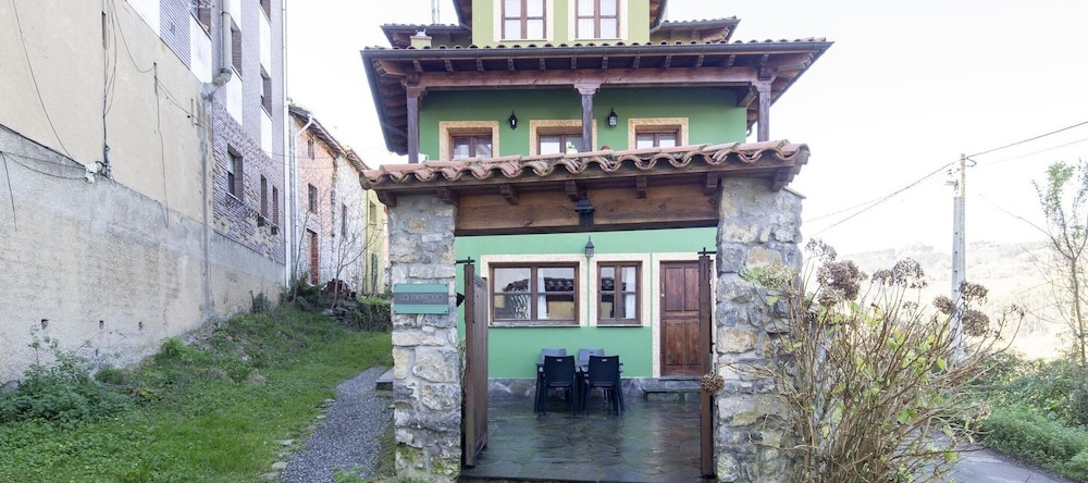 Lovely Apartment in Colunga near Sea Beach, Colunga — photo 1
