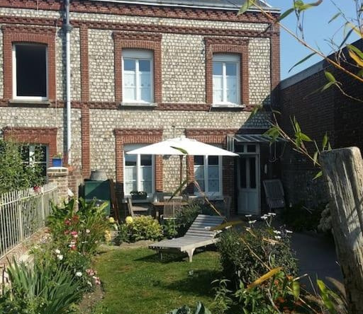 Maison de pecheur sur la Cote d'Albatre, Saint-Pierre-en-Port — photo 1