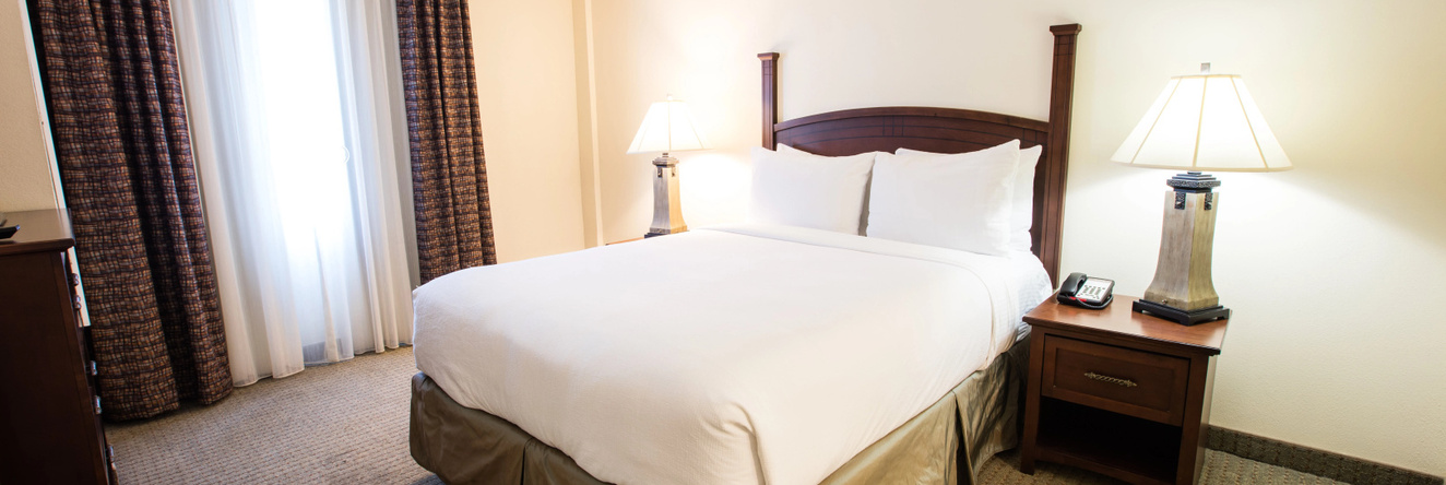 Staybridge Suites Austin Airport by IHG, 奥斯汀 — 照片 1