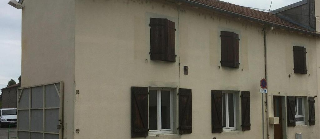 Maison Calme Avec 3 Chambres, Proche Centre-Ville Luneville & Gare, Acces Facile a Nancy - Fr-1-584-106, 吕内维尔 — 照片 1