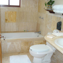 Hotel La Casa Bixi, Уичапан — фото 5