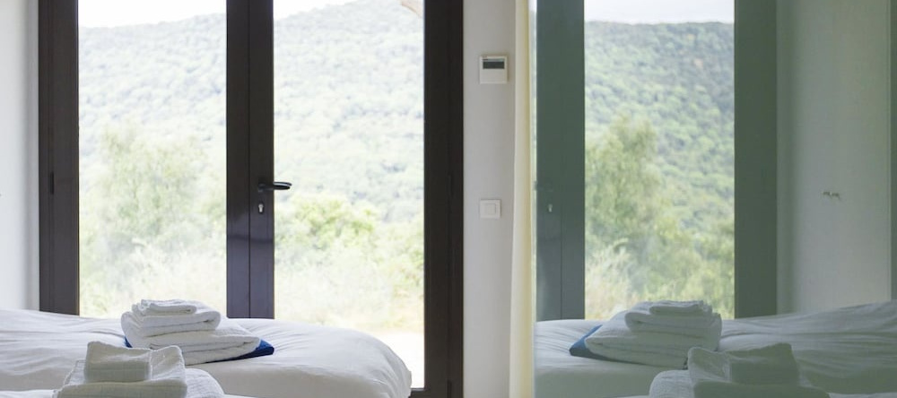 Modern Holiday Home in Sant Andreu de Llavaneres with Swimming Pool, Sant Andreu de Llavaneres — photo 1