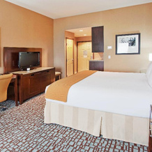Holiday Inn Express & Suites Salinas, Salinas — photo 3
