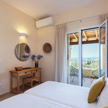 Terra Rossa by Konnect, Views to Ionian Sea, 斯帕蒂拉斯 — 照片 2