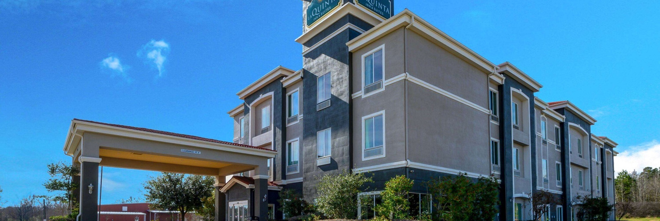 La Quinta Inn & Suites by Wyndham Marshall, 马歇尔 — 照片 1