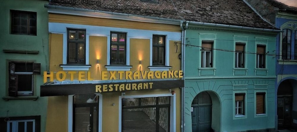 Hotel Extravagance, Сигишоара — фото 1