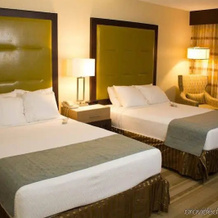丽笙亨茨维尔机场酒店(Radisson Hotel Huntsville Airport), Мадисон — фото 2