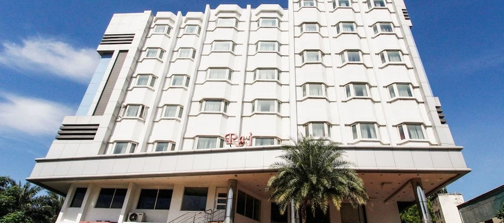 Capital O 61144 Hotel Raj, Тутикорин — фото 1