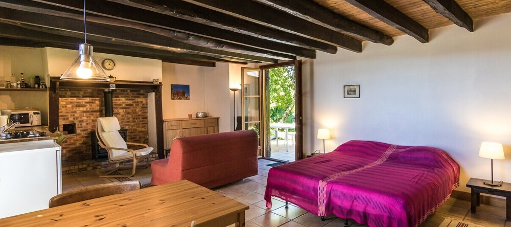 Peaceful Cottage in Savignac, 萨维尼亚克莱德里耶 — 照片 1