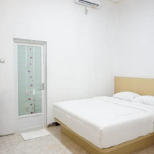 OYO 90221 Makarim Guest House Syariah, 庞卡兰布翁 — 照片 2