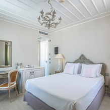 Micra Anglia Boutique Hotel & Spa, Андрос — фото 2