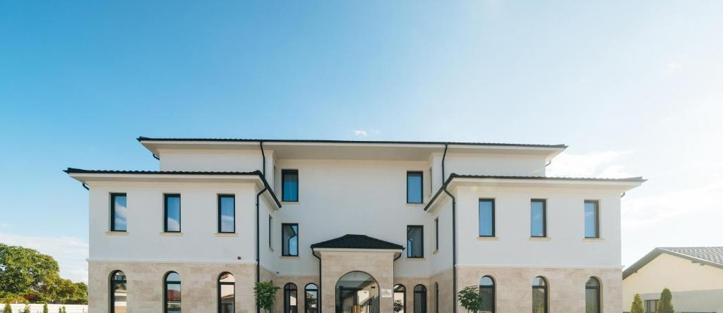 ARN Boutique Hotel, 福克沙尼 — 照片 1