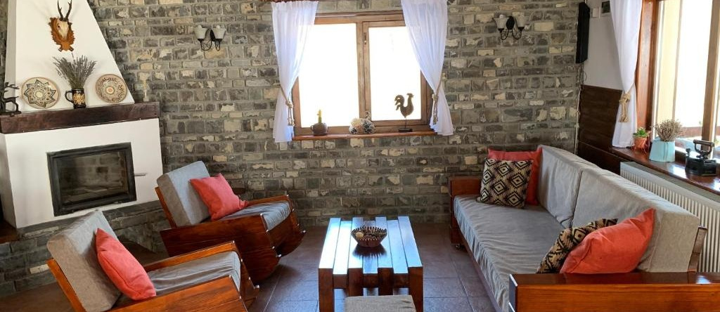 Cabana Valea Floreiului, Валеа-Дофтаней — фото 1