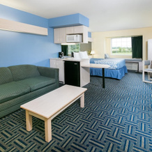 Days Inn & Suites Pryor, 拉斯塔 — 照片 2