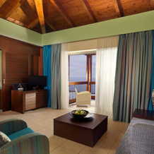 Apostolata Island Resort & Spa, Скала — фото 4