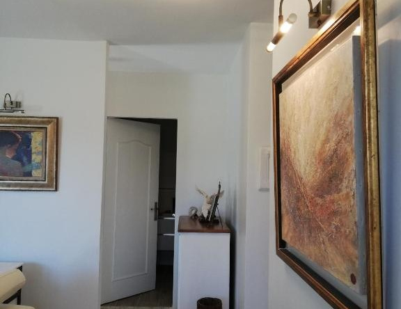 Lilou, Biganos — photo 1