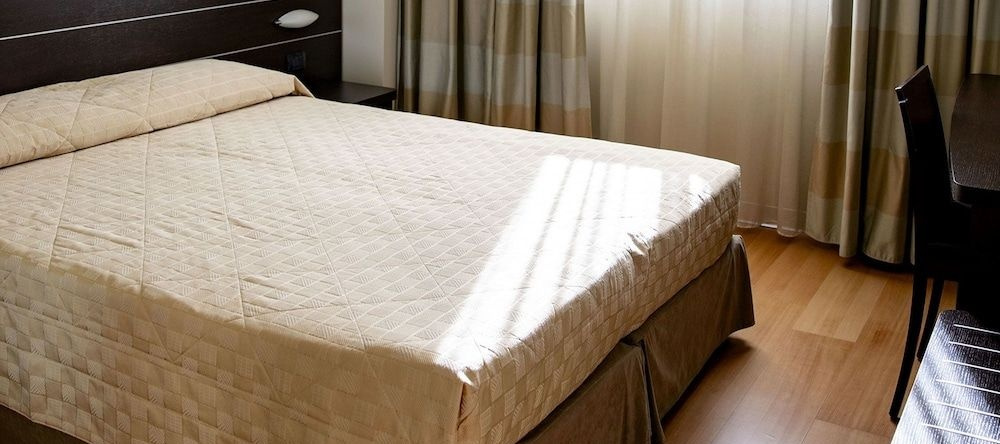Casta Hotel, Кастаньито — фото 1