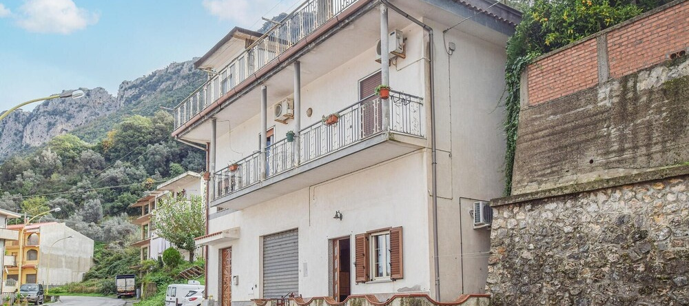 Nice Apartment in Bivongi With Wifi and 1 Bedrooms, Bivongi — photo 1