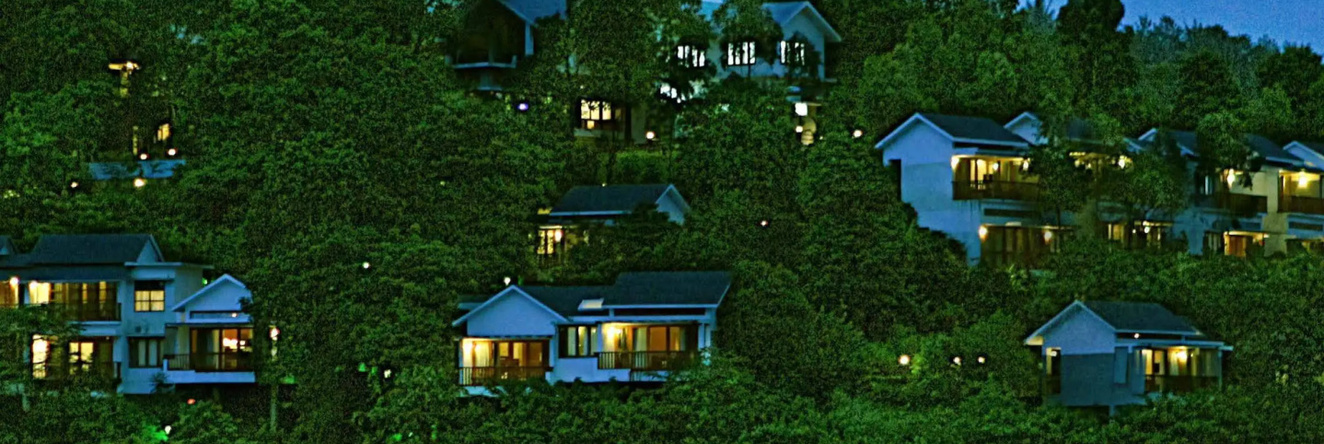 Wayanad Silver Woods, 韦拉蒙德拉 — 照片 1