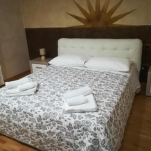 Bella casa vicino alla grotta giusti., 蒙苏马诺泰尔梅 — 照片 2