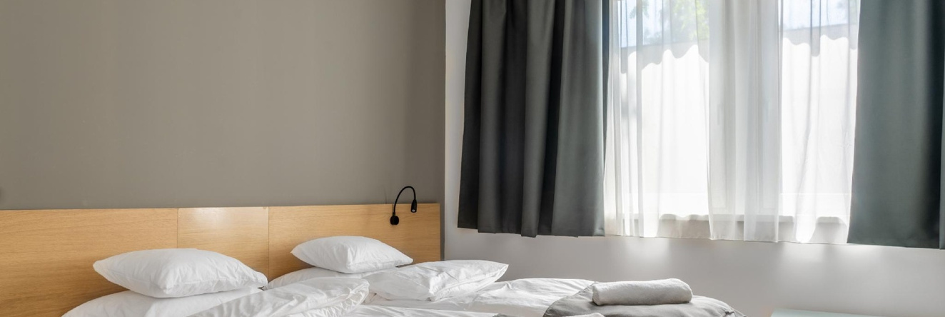 R¿czi Hotel, T¿r ¿Rendezv¿k¿zpont, Satoraljaujhely — photo 1