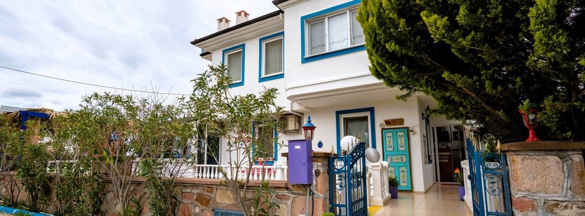 Cunda Ada Kizi Otel, Айвалык — фото 1